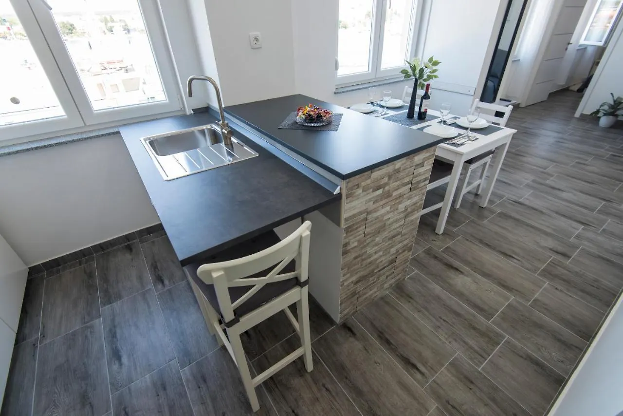 Pleasure Sea View Apartment Zadar 0*,